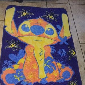 Stitch blanket